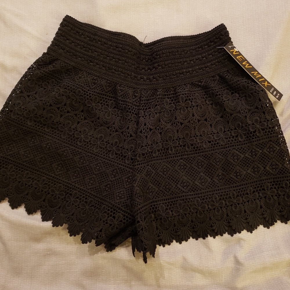 Lace shorts